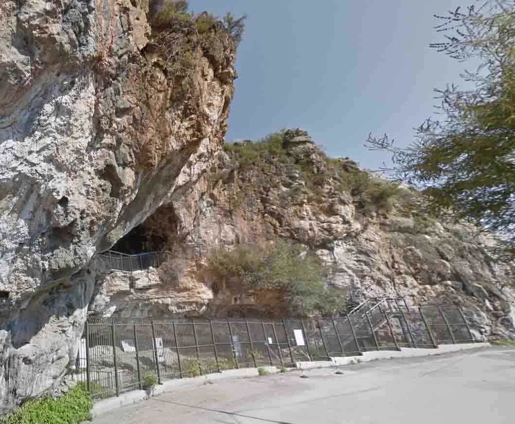 Grotta Preistorica della Cala