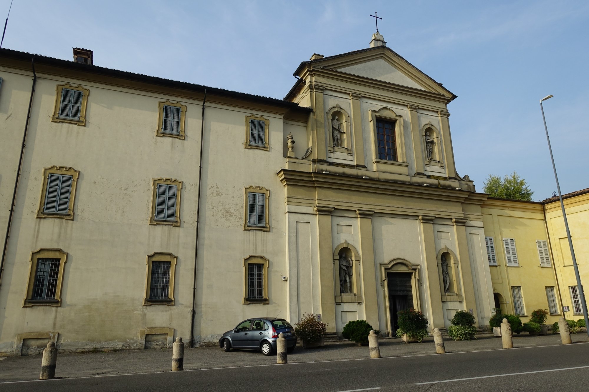 Parrocchia San Lazzaro e San Vincenzo De Paoli