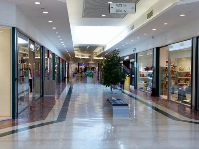 Centro Commerciale Al Battente