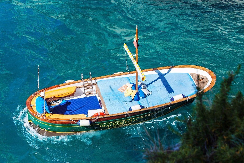 Capri Relax Boats