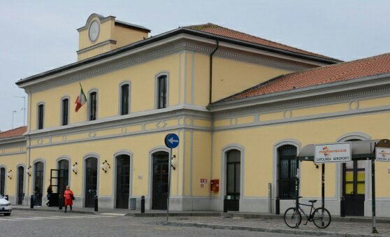 Stazione di Pavia