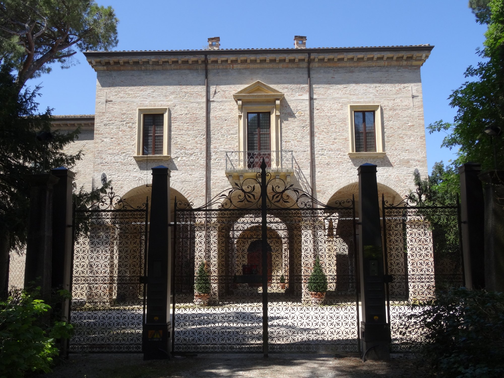 Villa Miralfiore