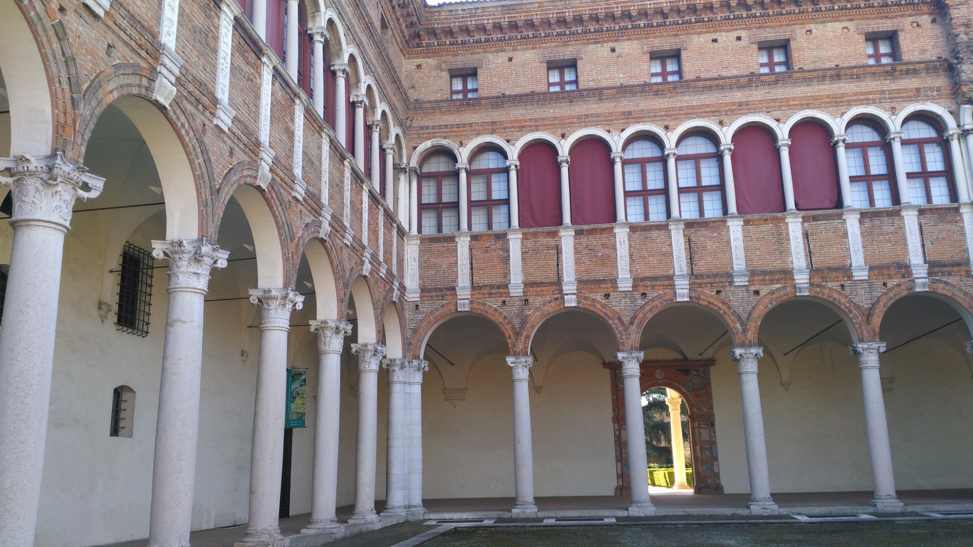 Palazzo di Ludovico il Moro (Palazzo Costabili)