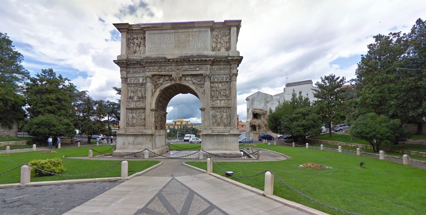 Arco di Traiano (114 d. C.)