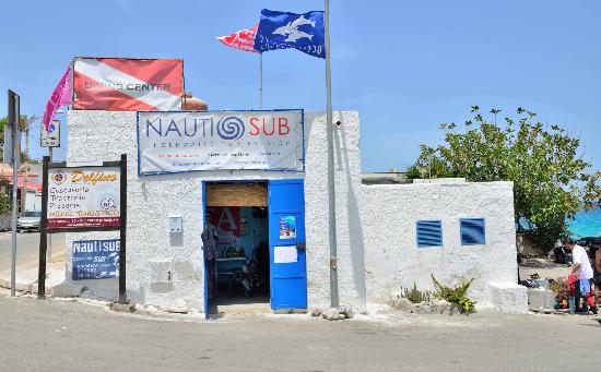 Nautisub Diving Center