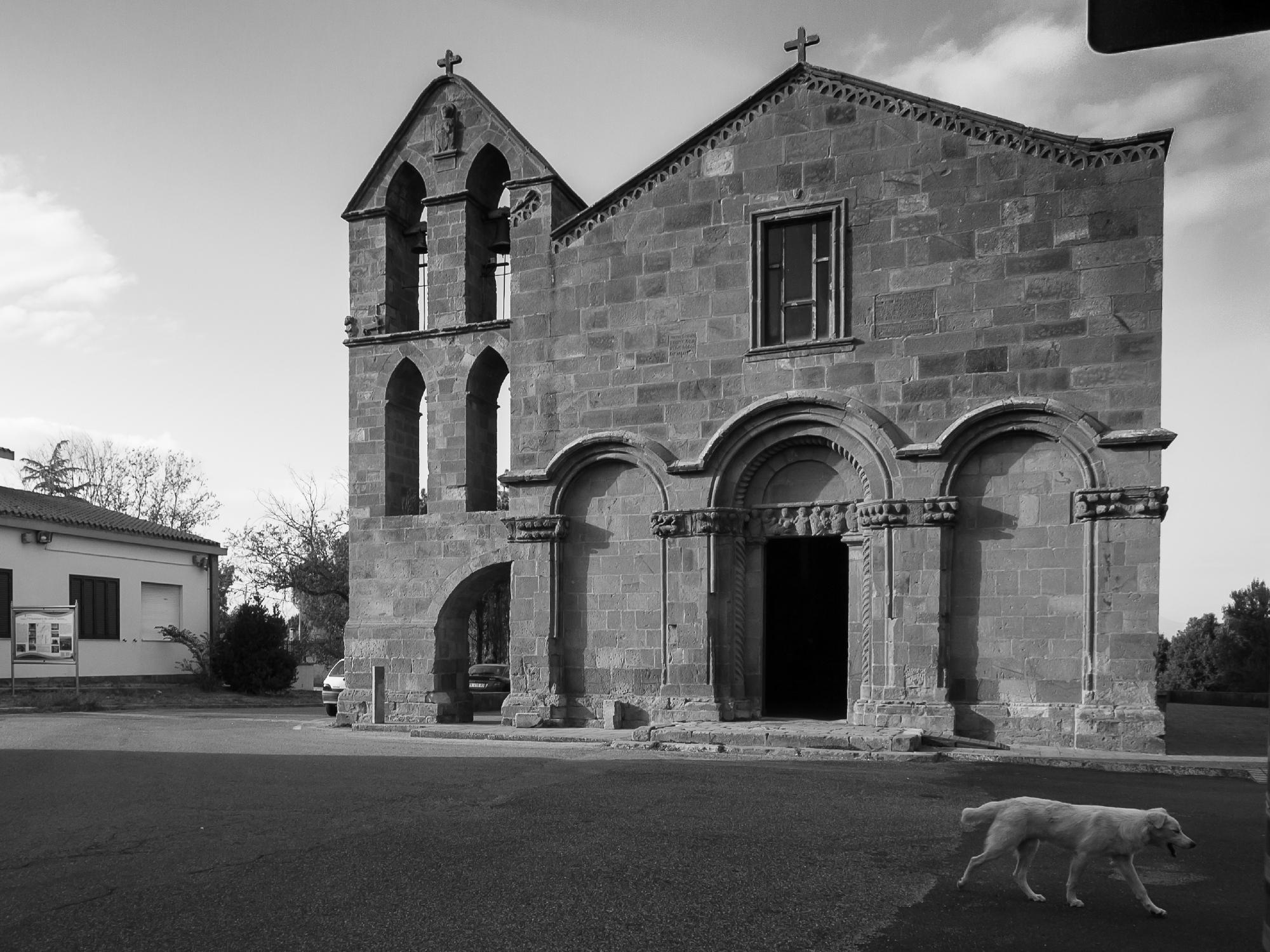 Chiesa San Pietro di Zuri