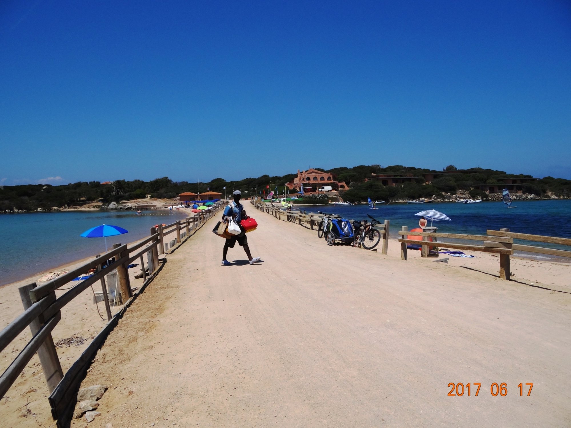 Spiaggia dell'Isola dei Gabbiani (Isuledda)