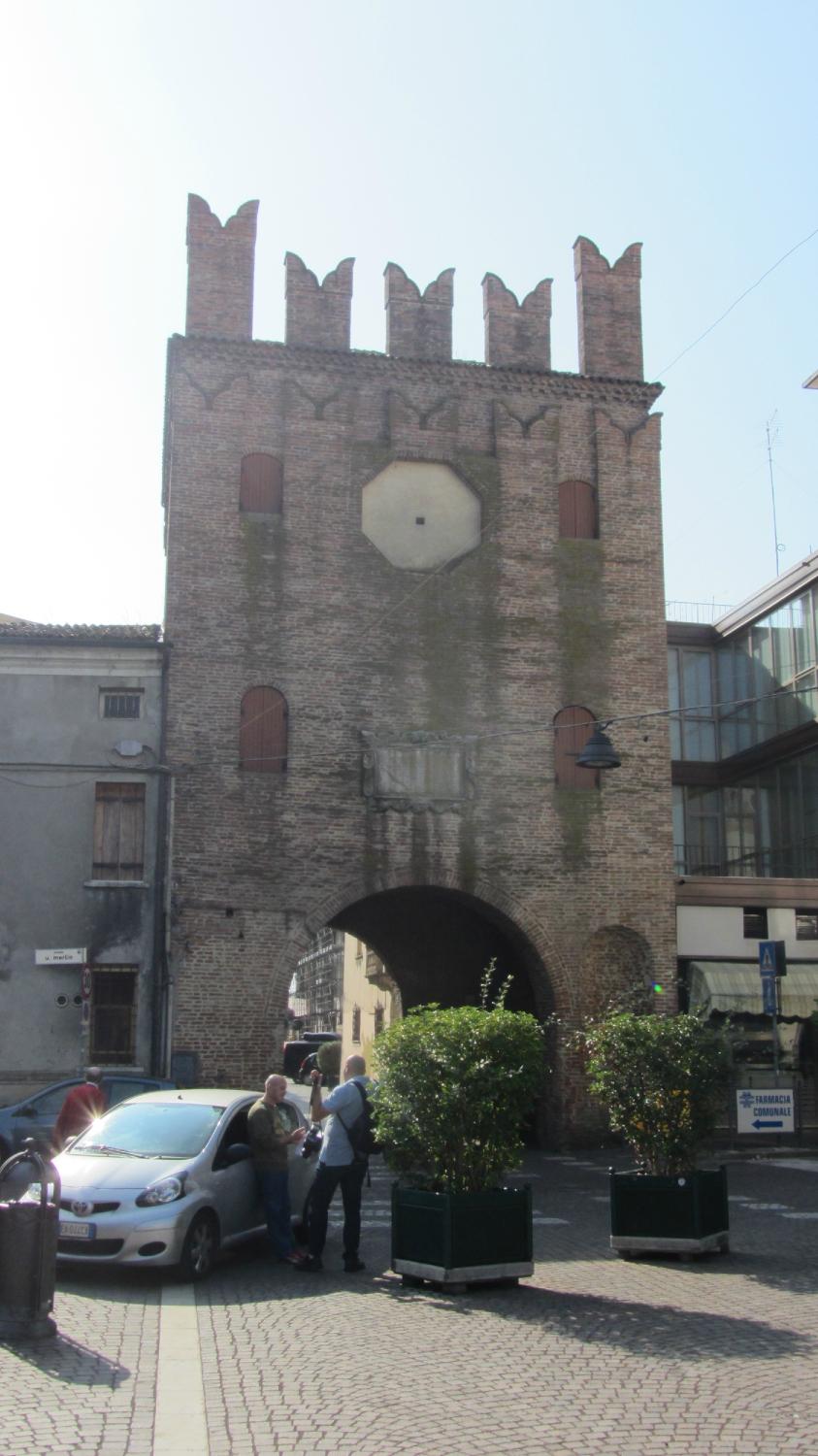 Porta San Bortolo