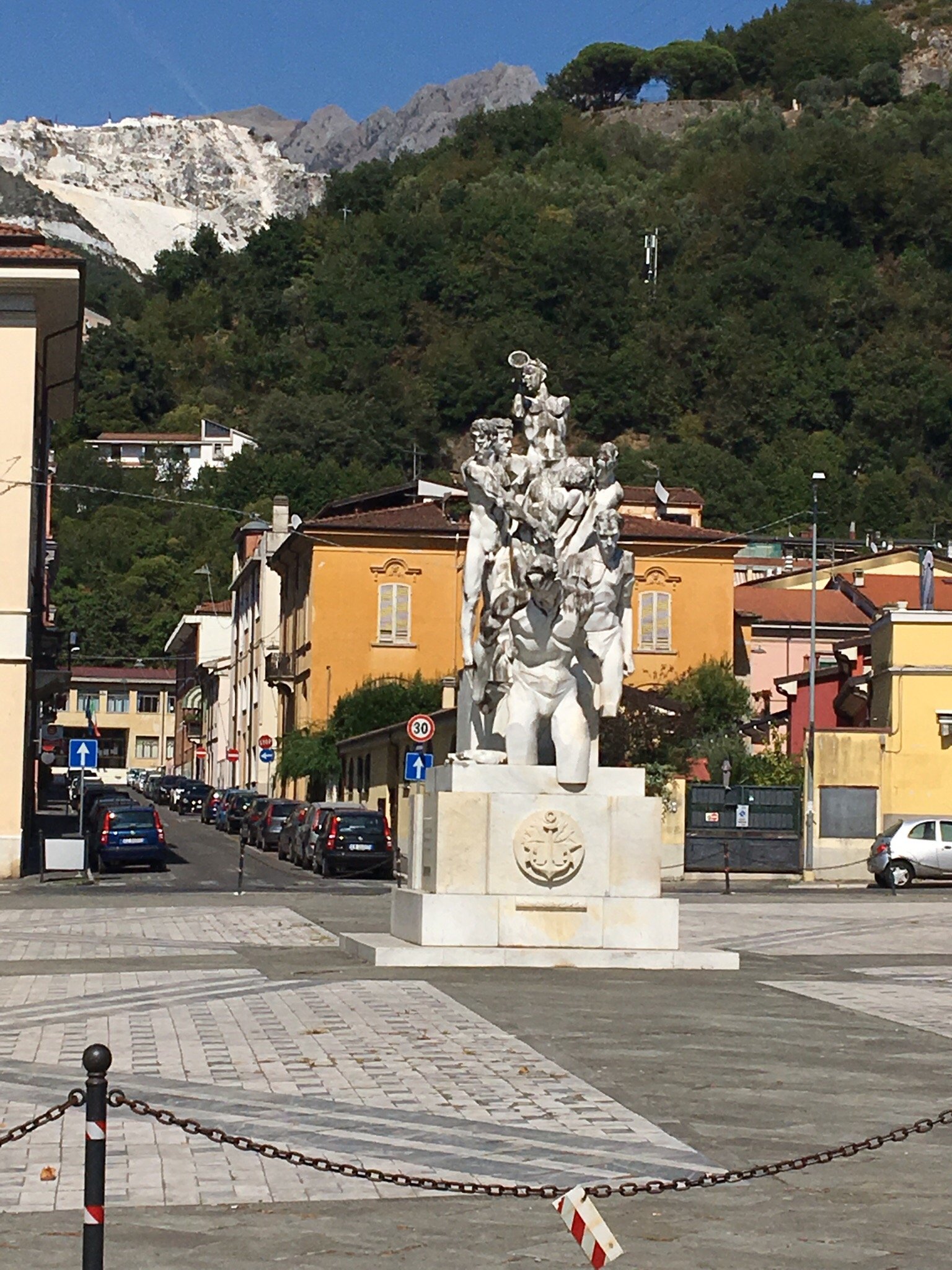 Monumento ai Caduti Del Marmo