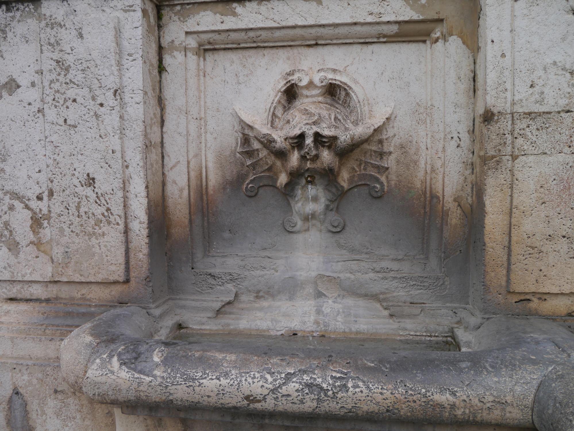 Fontana di Piazza del Mercato