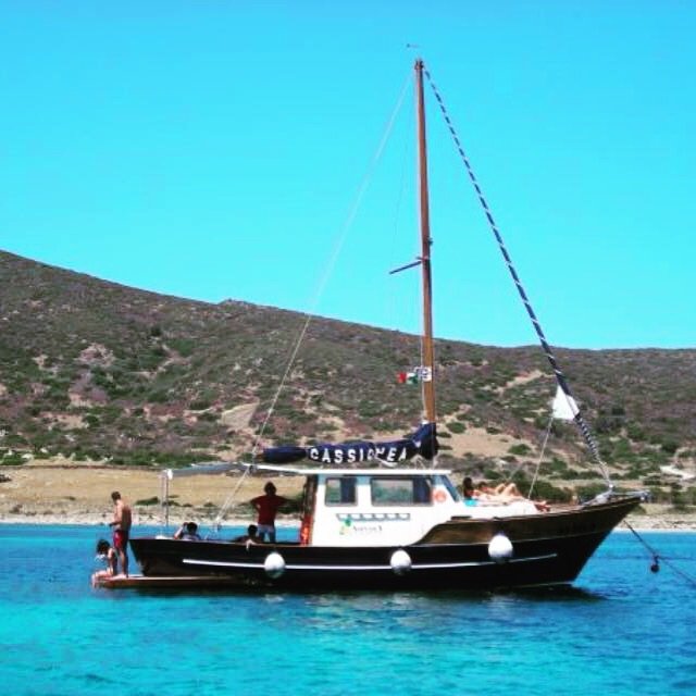 Asinara Charter Service