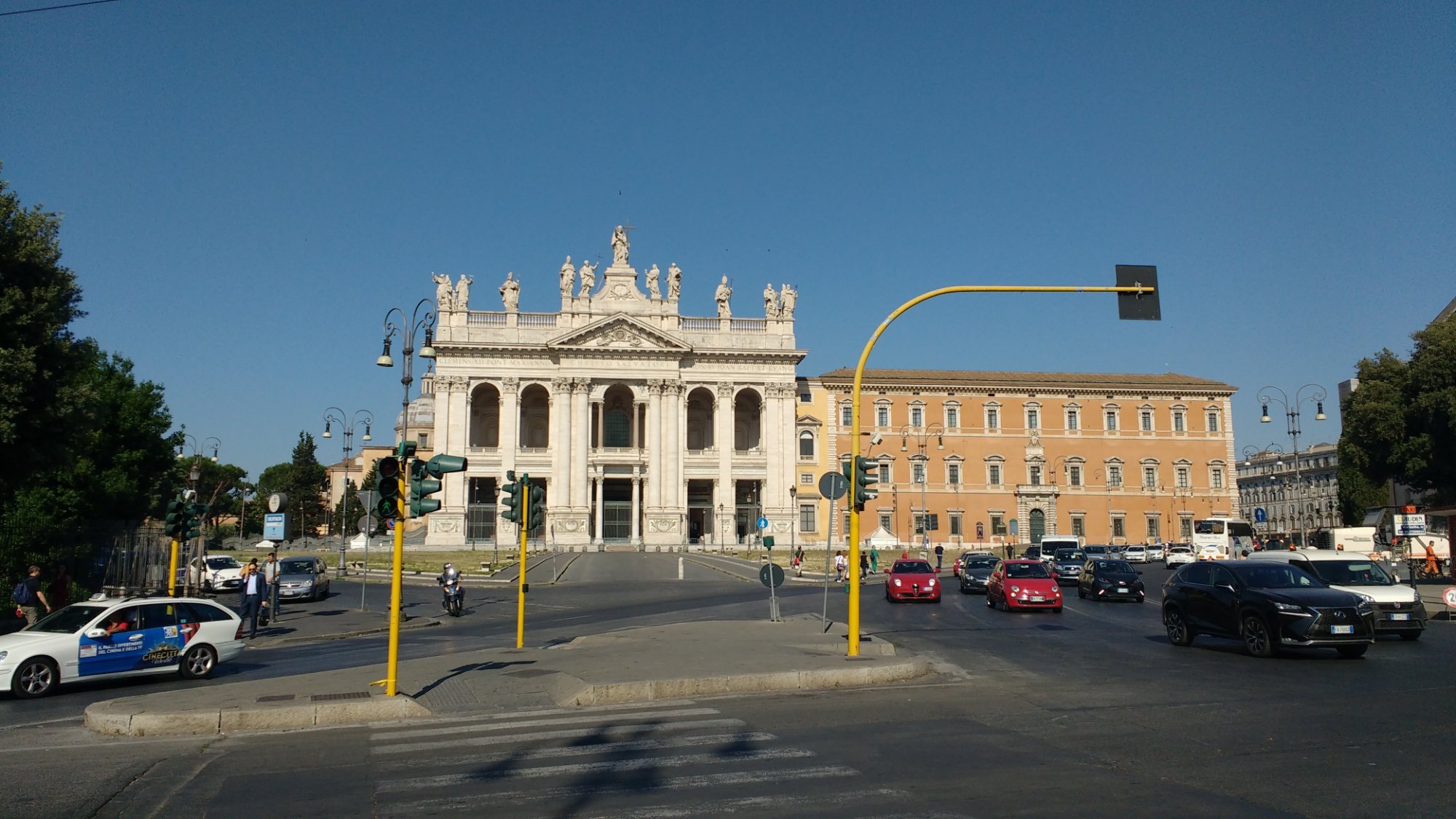 Porta San Giovanni