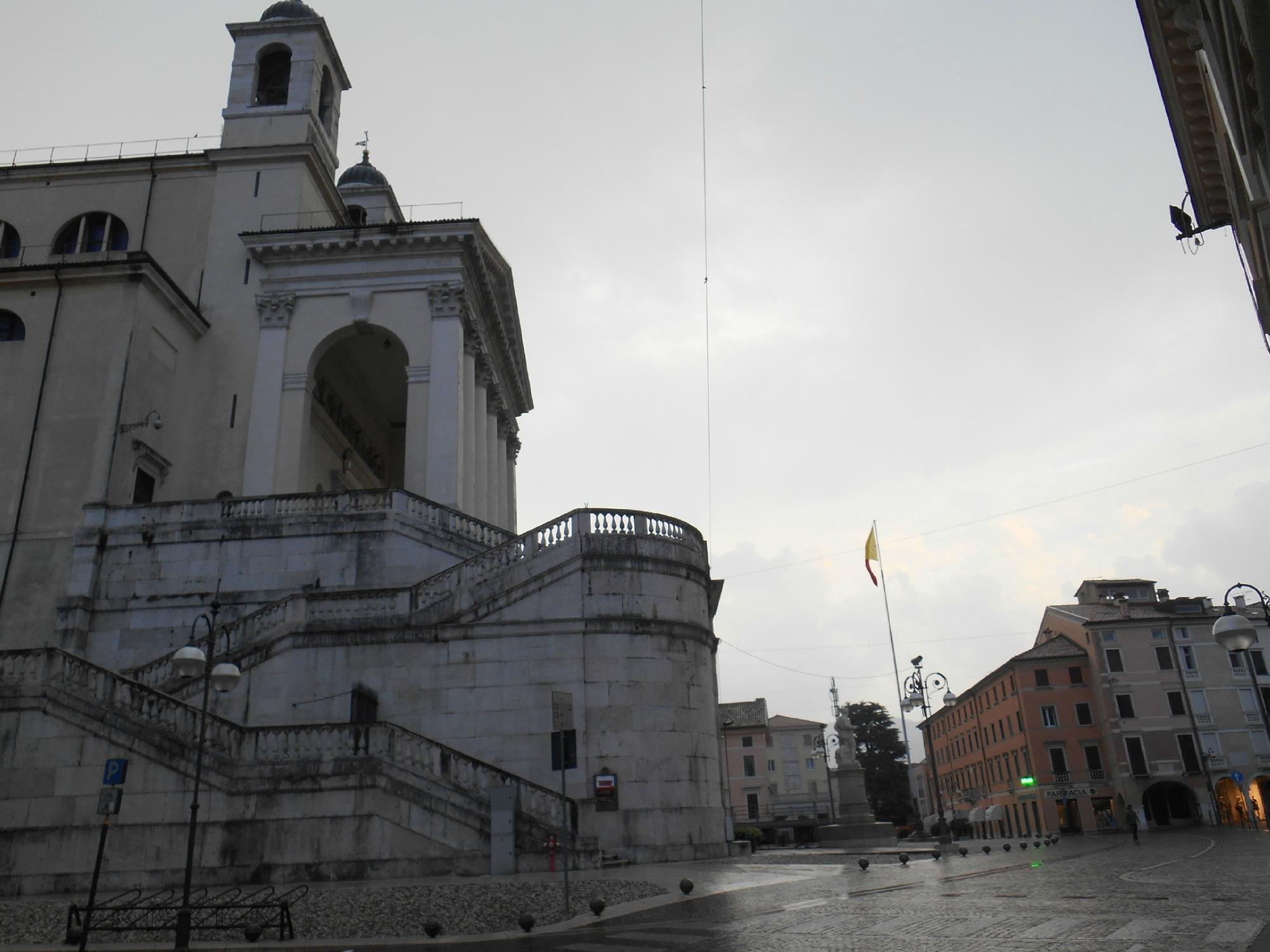 Piazza Alessandro Rossi