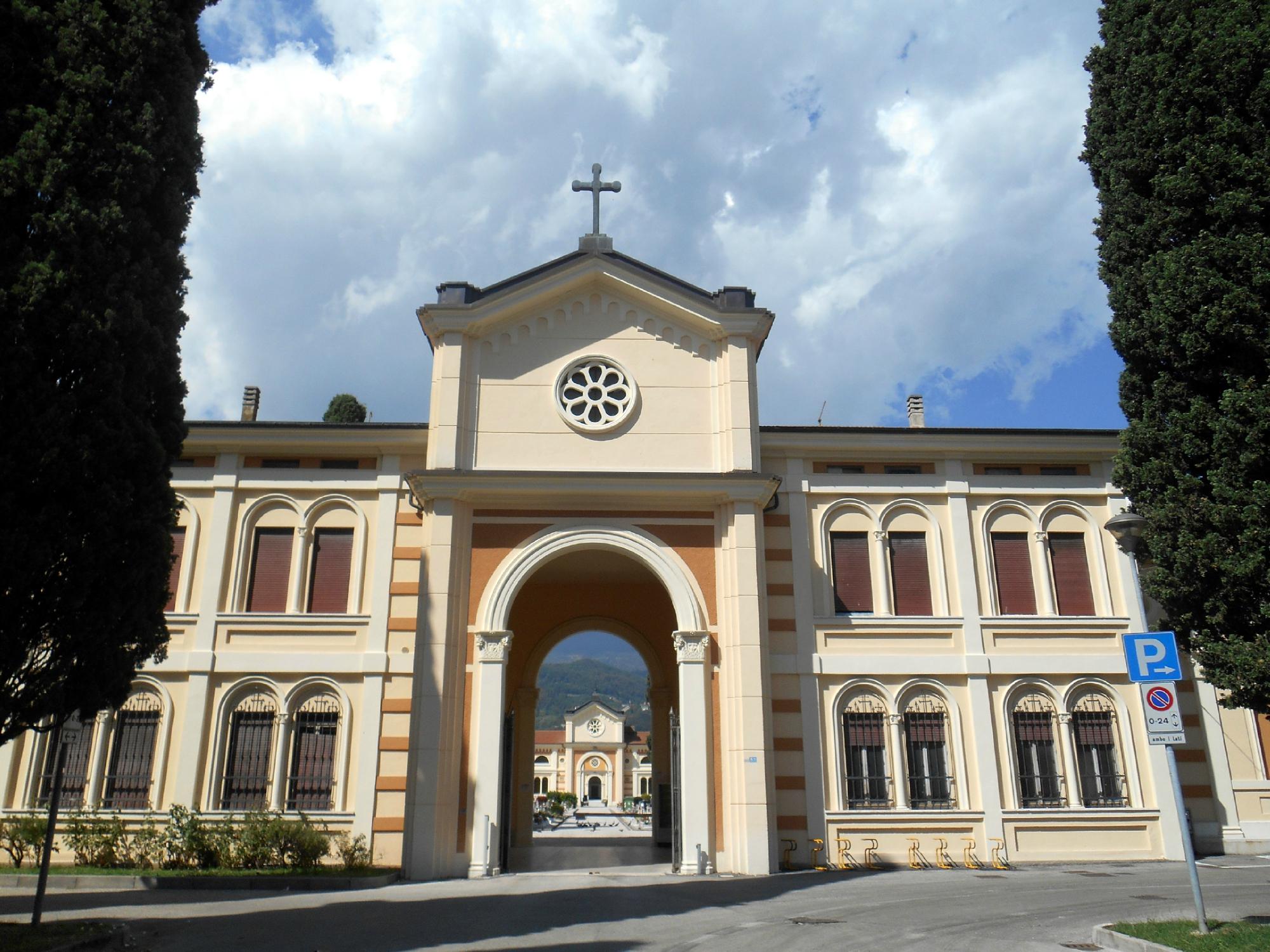 Cimitero Cattolico Urbano