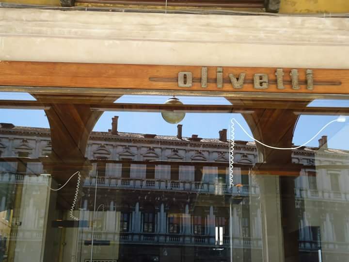 Negozio Olivetti