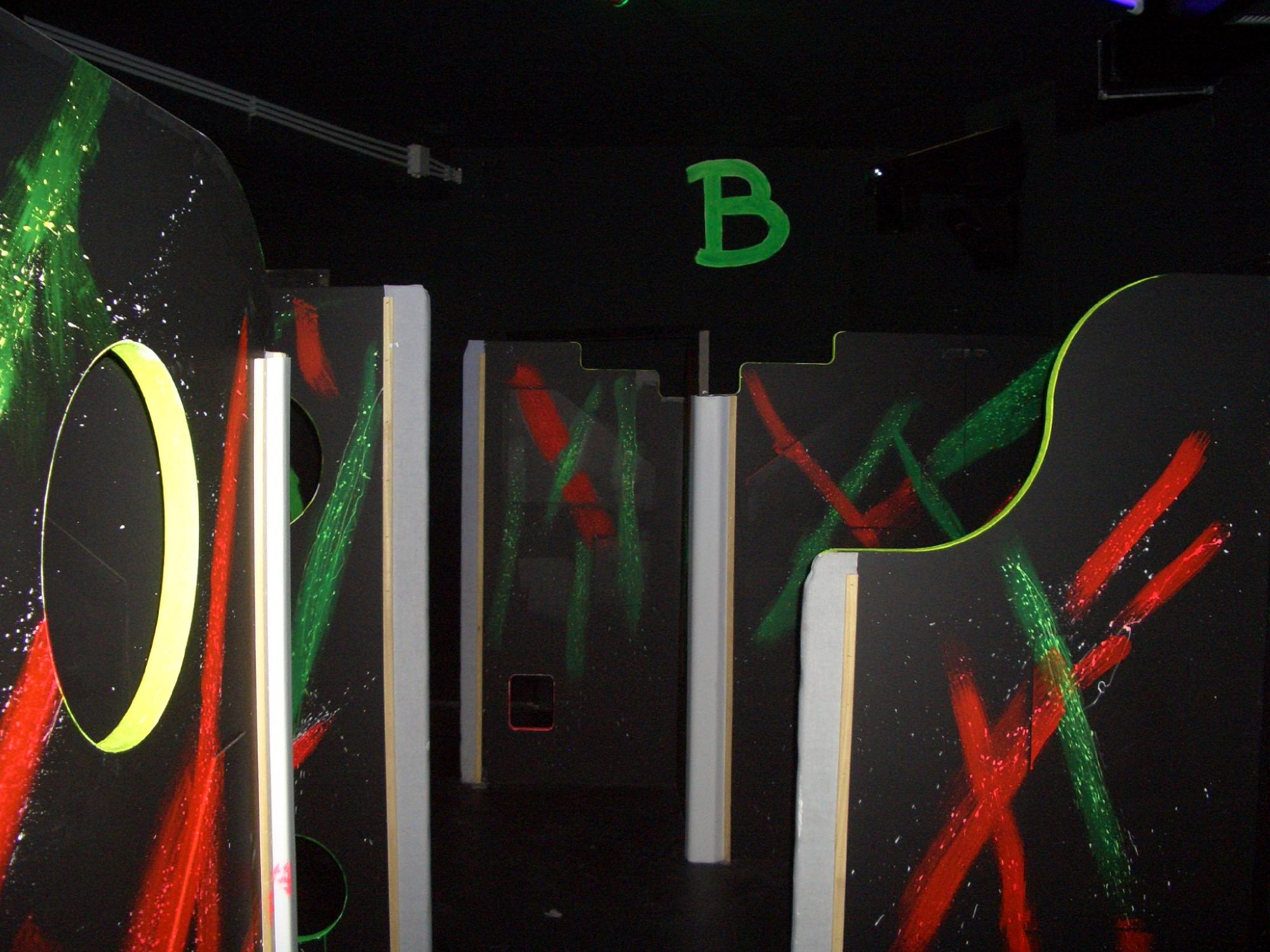 Q-Fun Lasergame