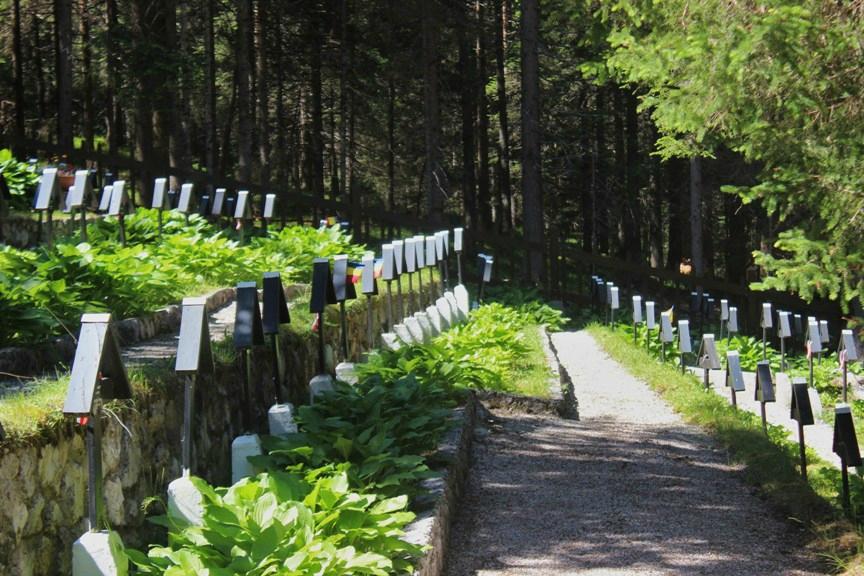 Cimitero Di Guerra Sorgenti