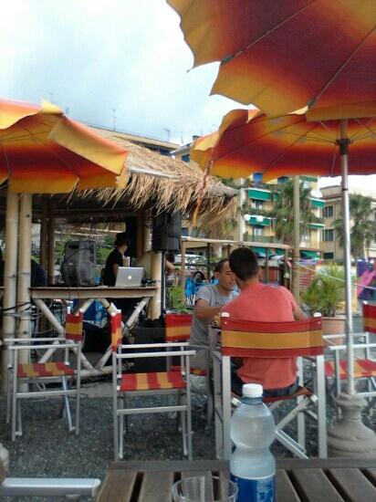 Pura Vida Spiaggia Liberattrezzata