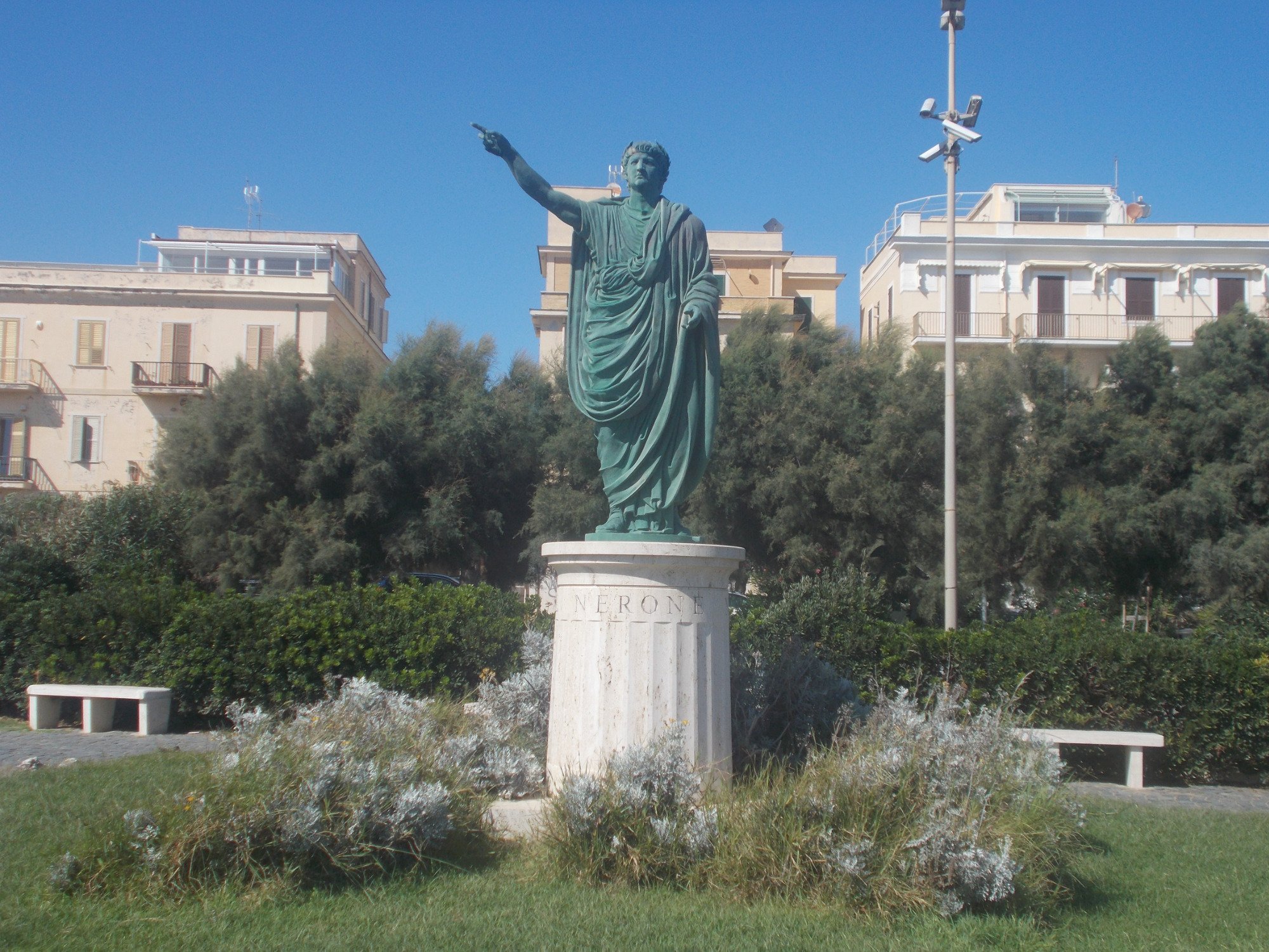 Monumento a Nerone