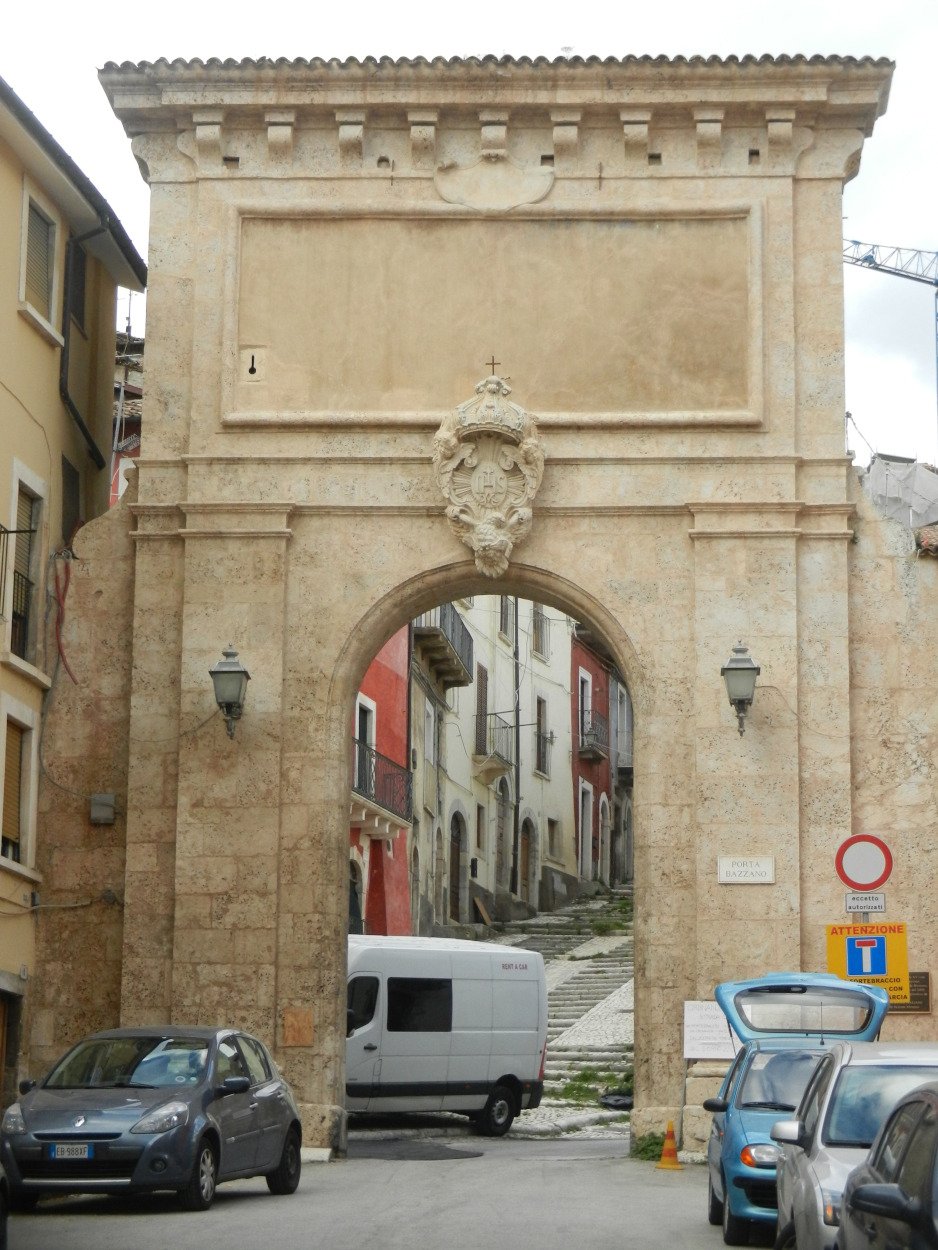 Porta Bazzano