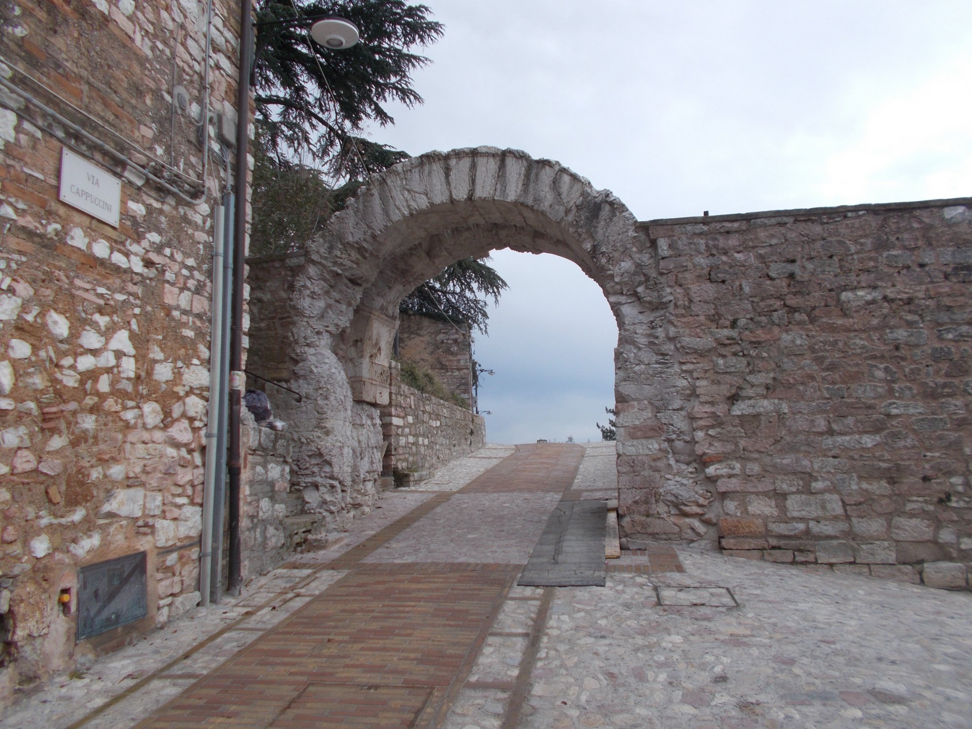 Arco Romano