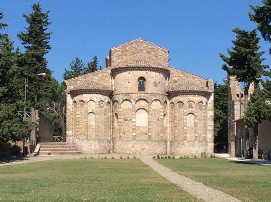 Monastero Santa Maria del Patire