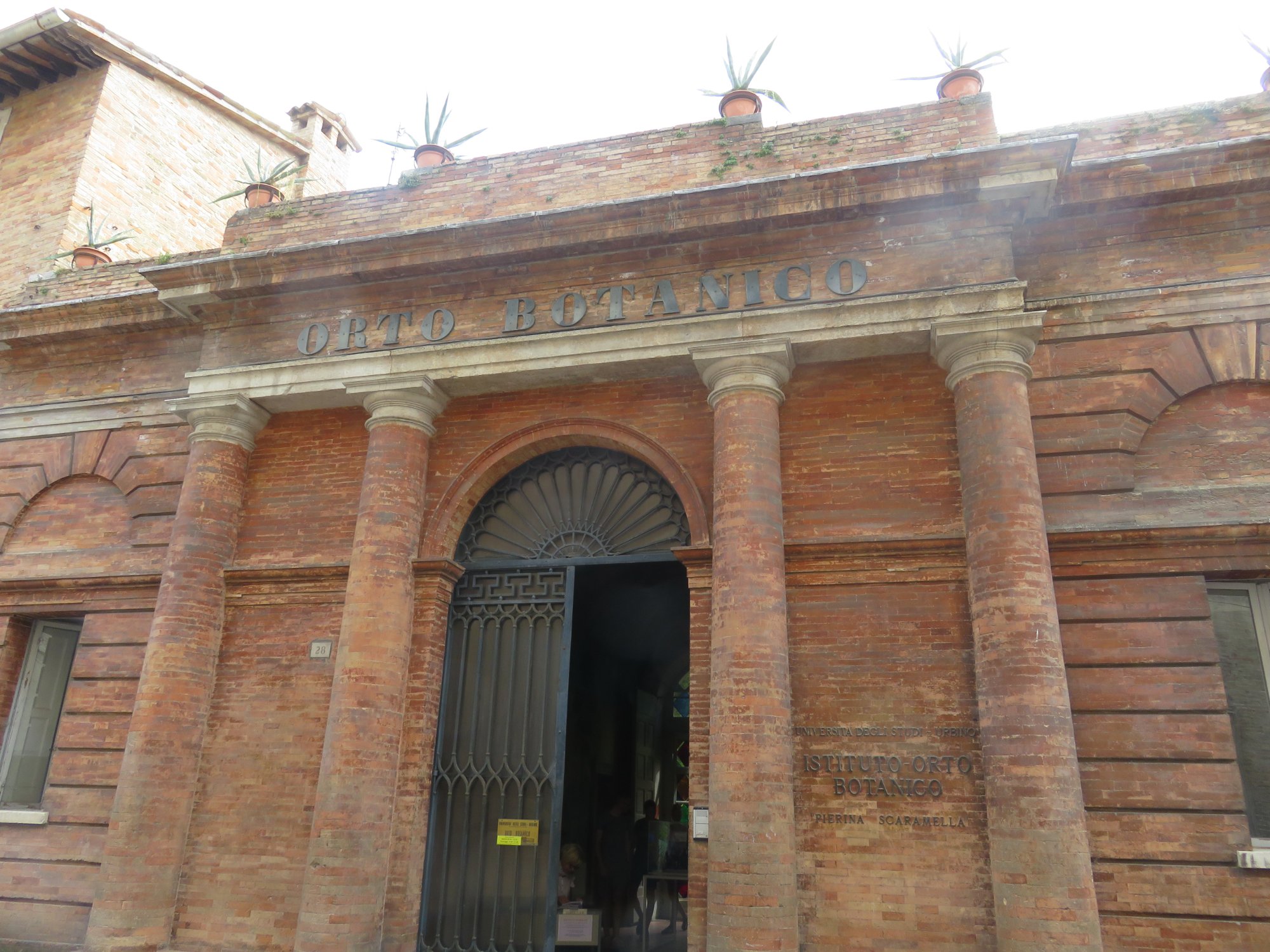 Orto Botanico Pierina Scaramella Dell'Università Degli Studi Di Urbino 