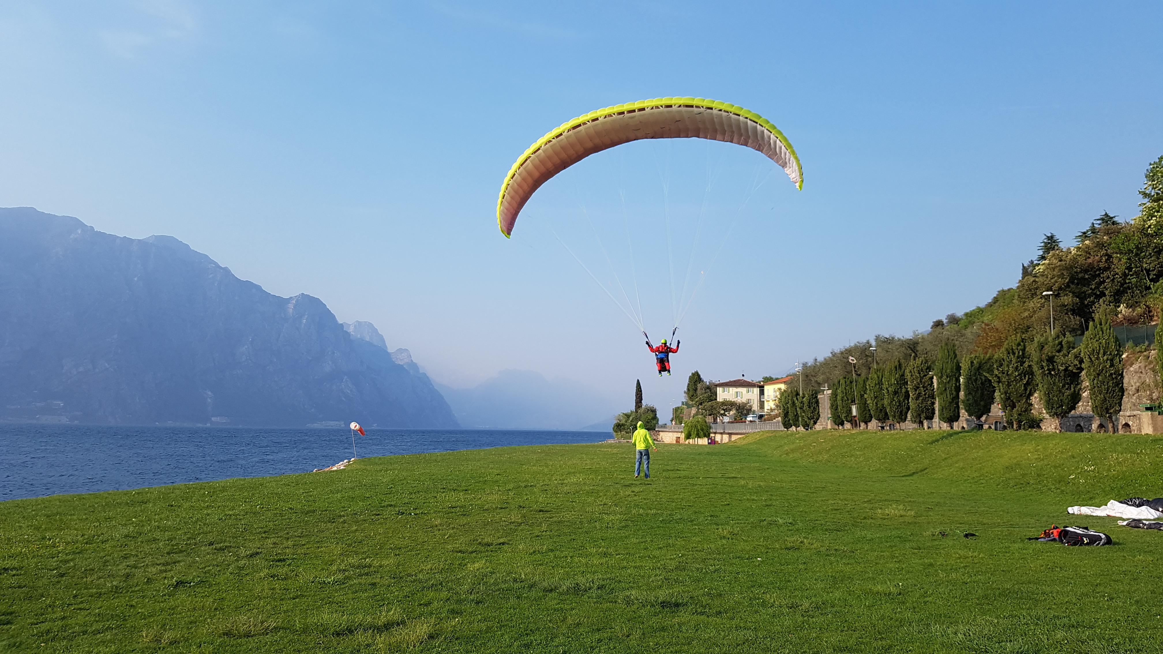 Tandem Paragliding Peter