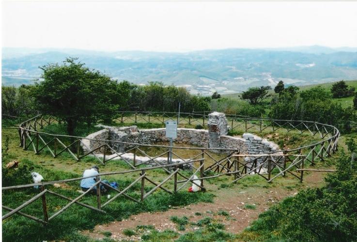 Monte Tezio