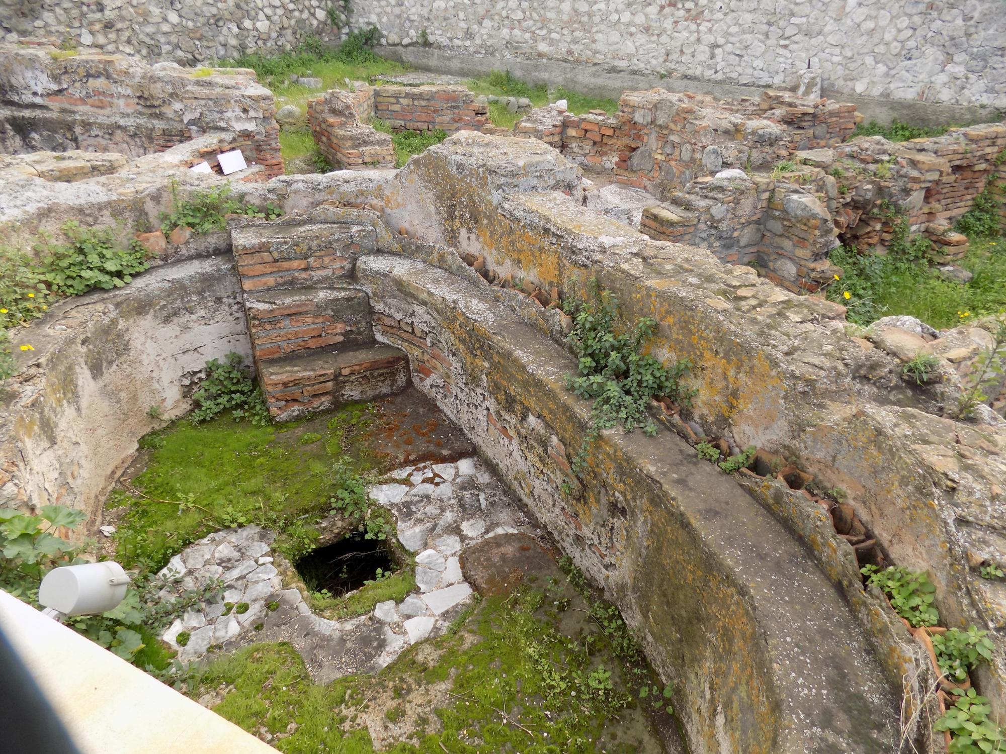 Le Terme Romane (Roman Baths)