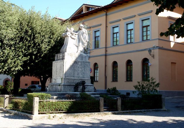 Piazza Vittorio Veneto