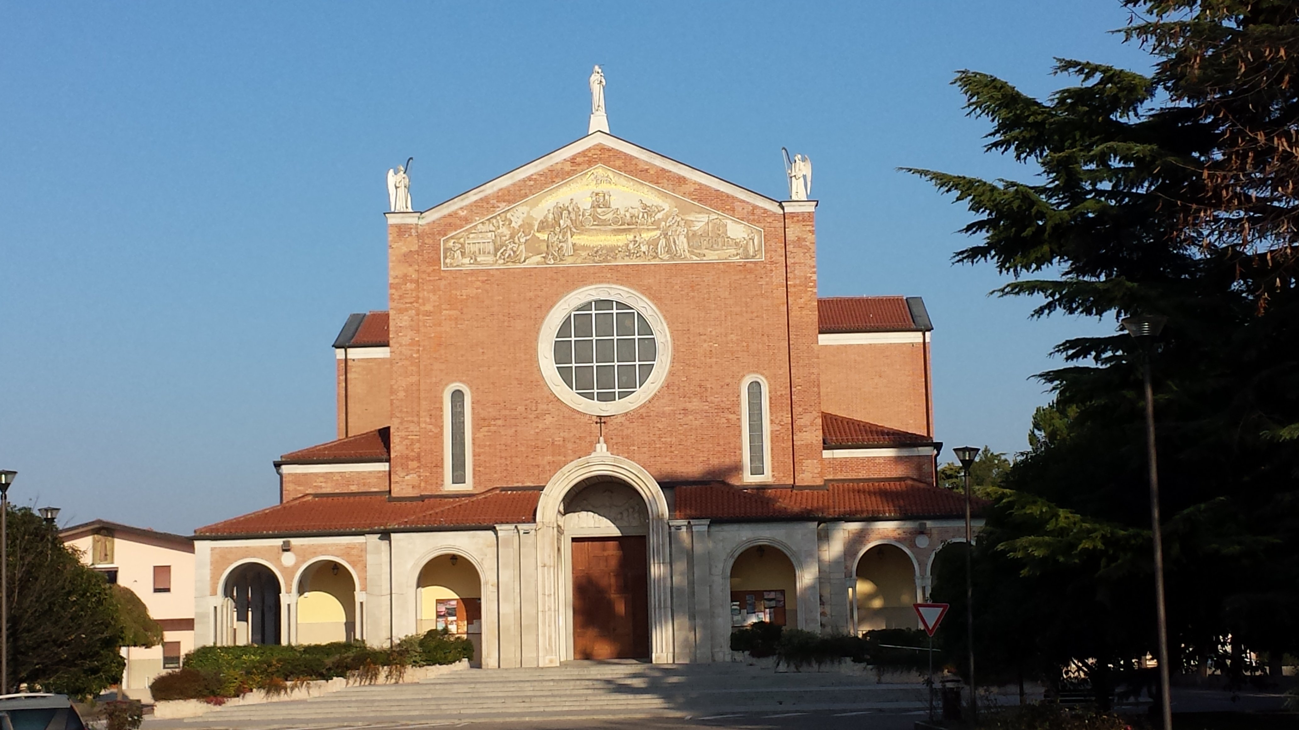 Santuario Madonna di Rosa