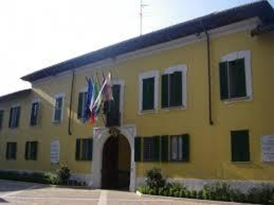 Palazzo Crivelli Pecchio Martinoni