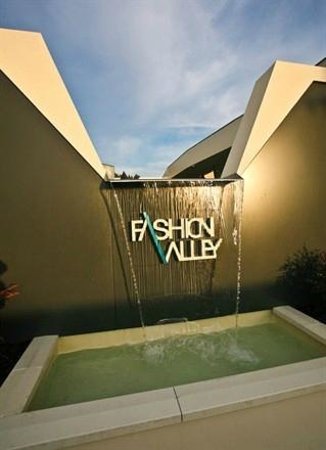 Fashion Valley