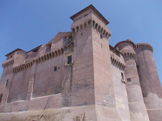 Castello di Santa Severa