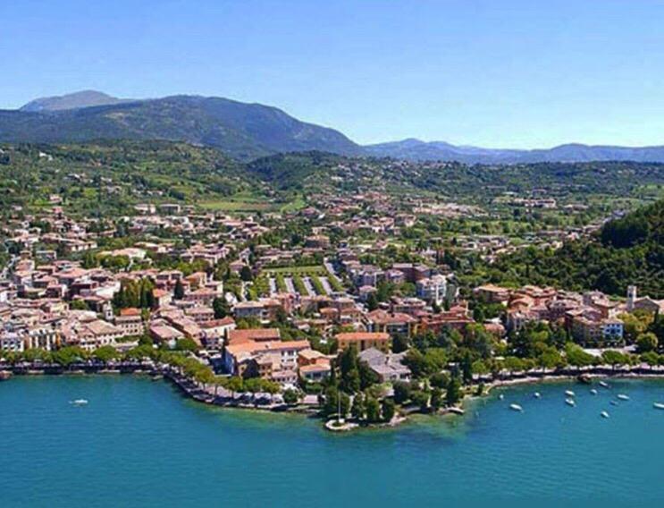 Lungolago di Garda