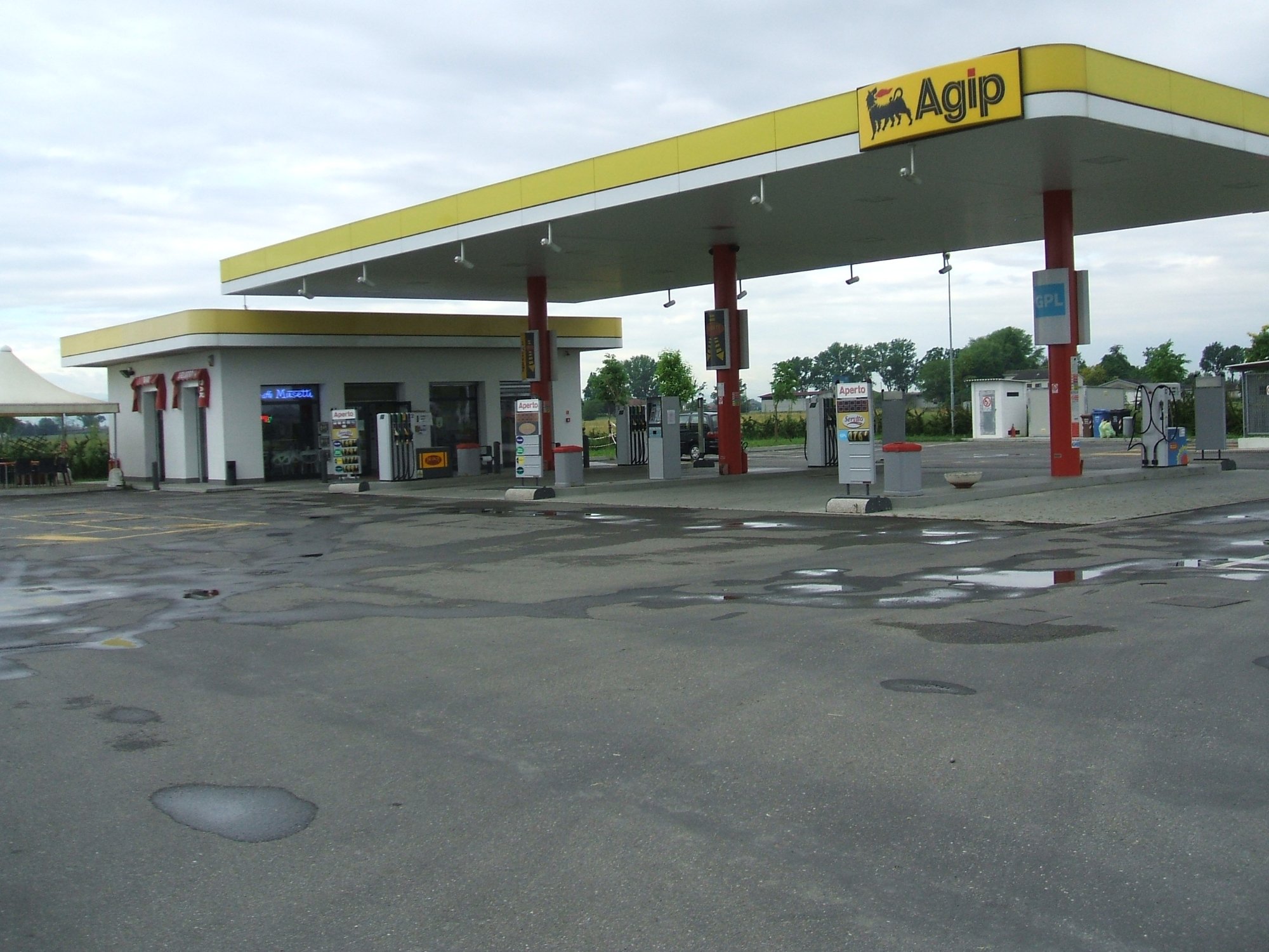 Area di servizio carburanti gpl