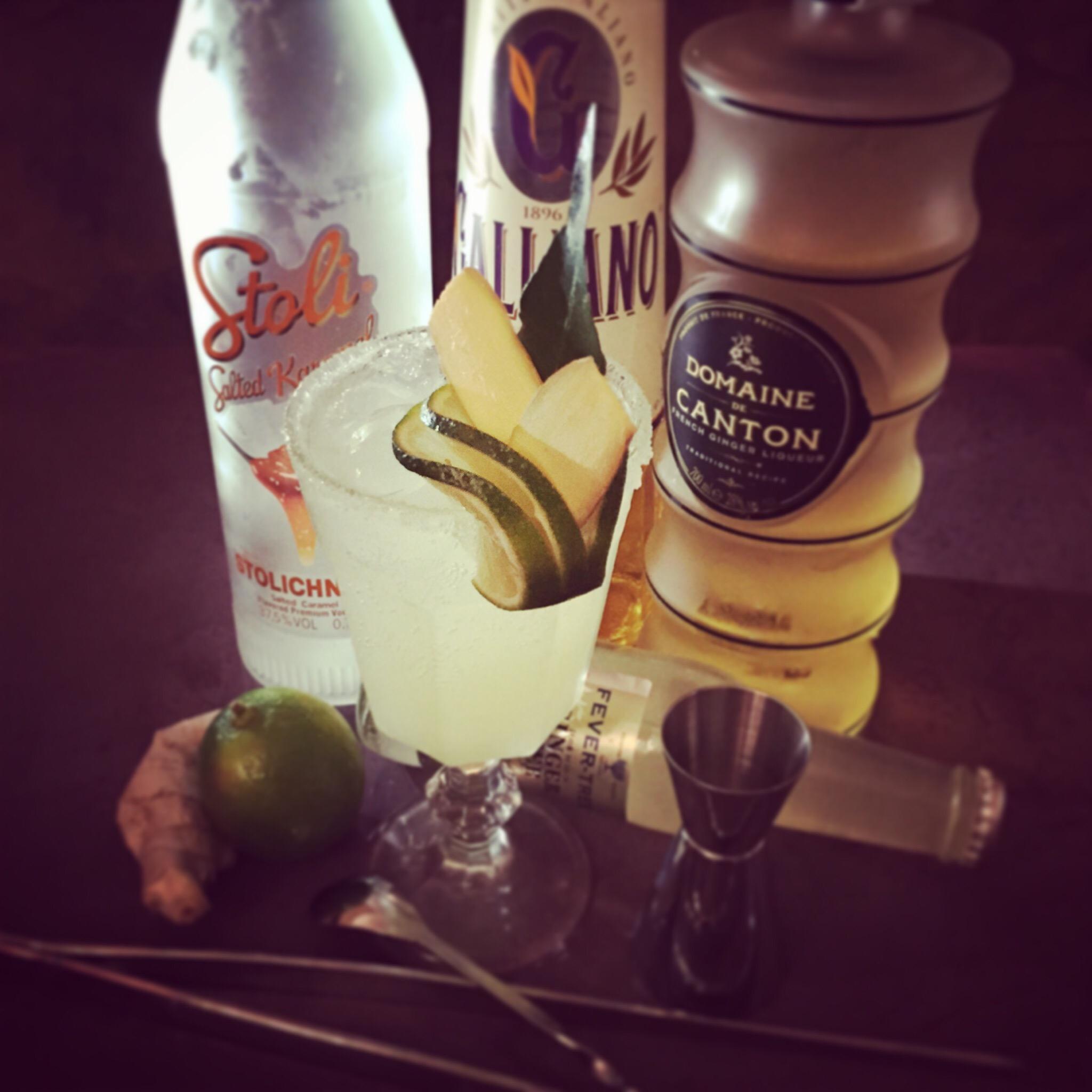 Mixology Everytime Bar