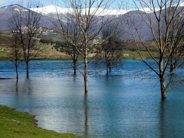 Lago di Canterno