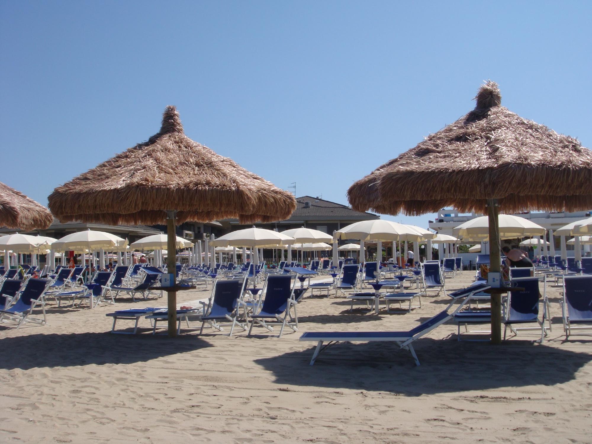 Marifà Beach Club