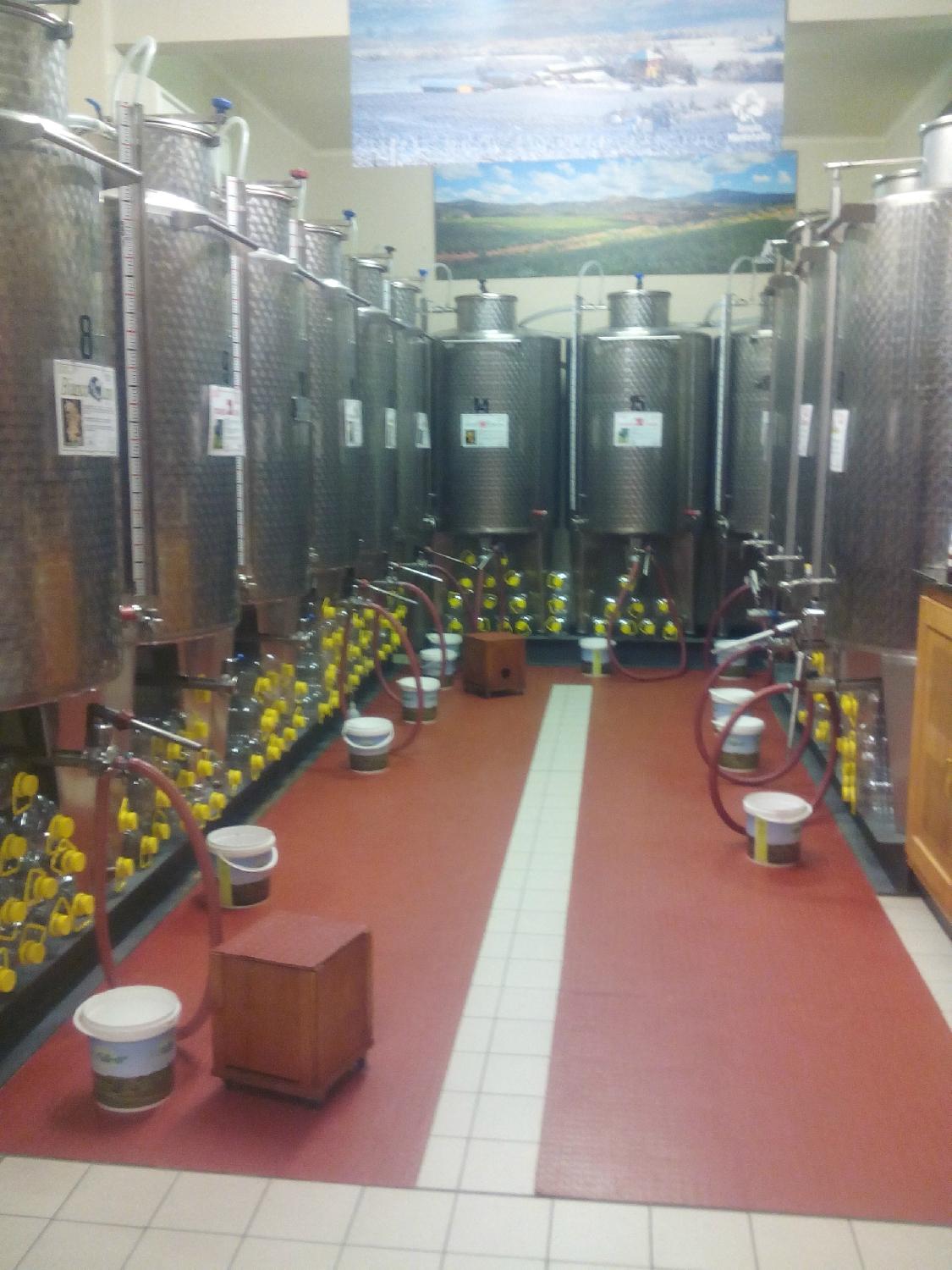 La Cantina Vini Rizzi