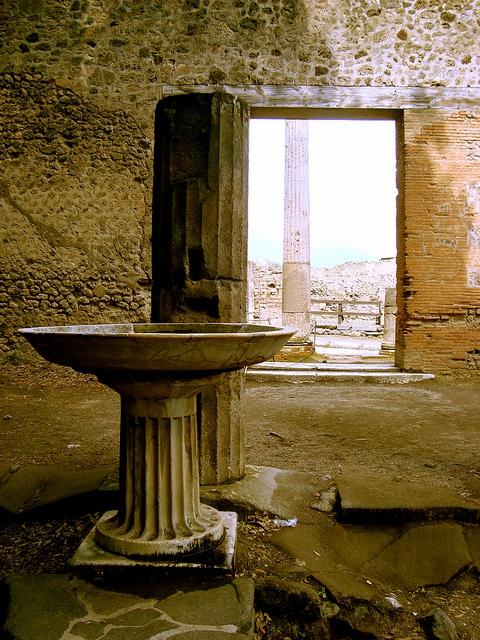 Discover Pompeii Giovanni Ferrara Day Tours
