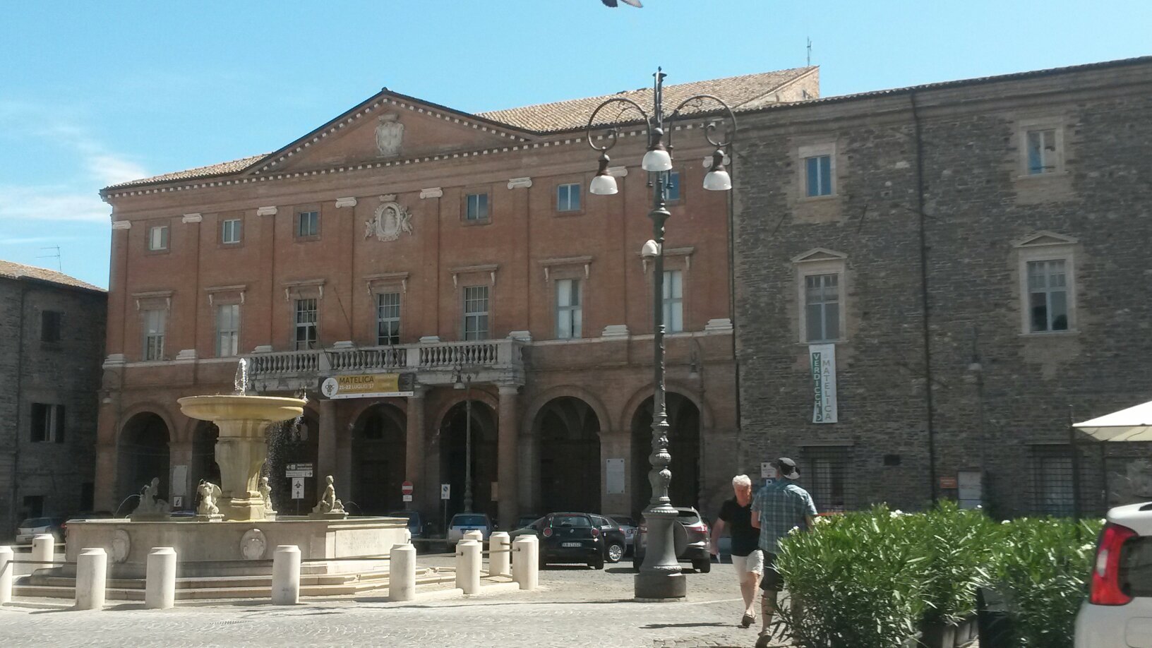 Piazza Enrico Mattei