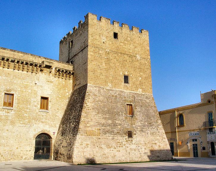 Castello De Falconibus