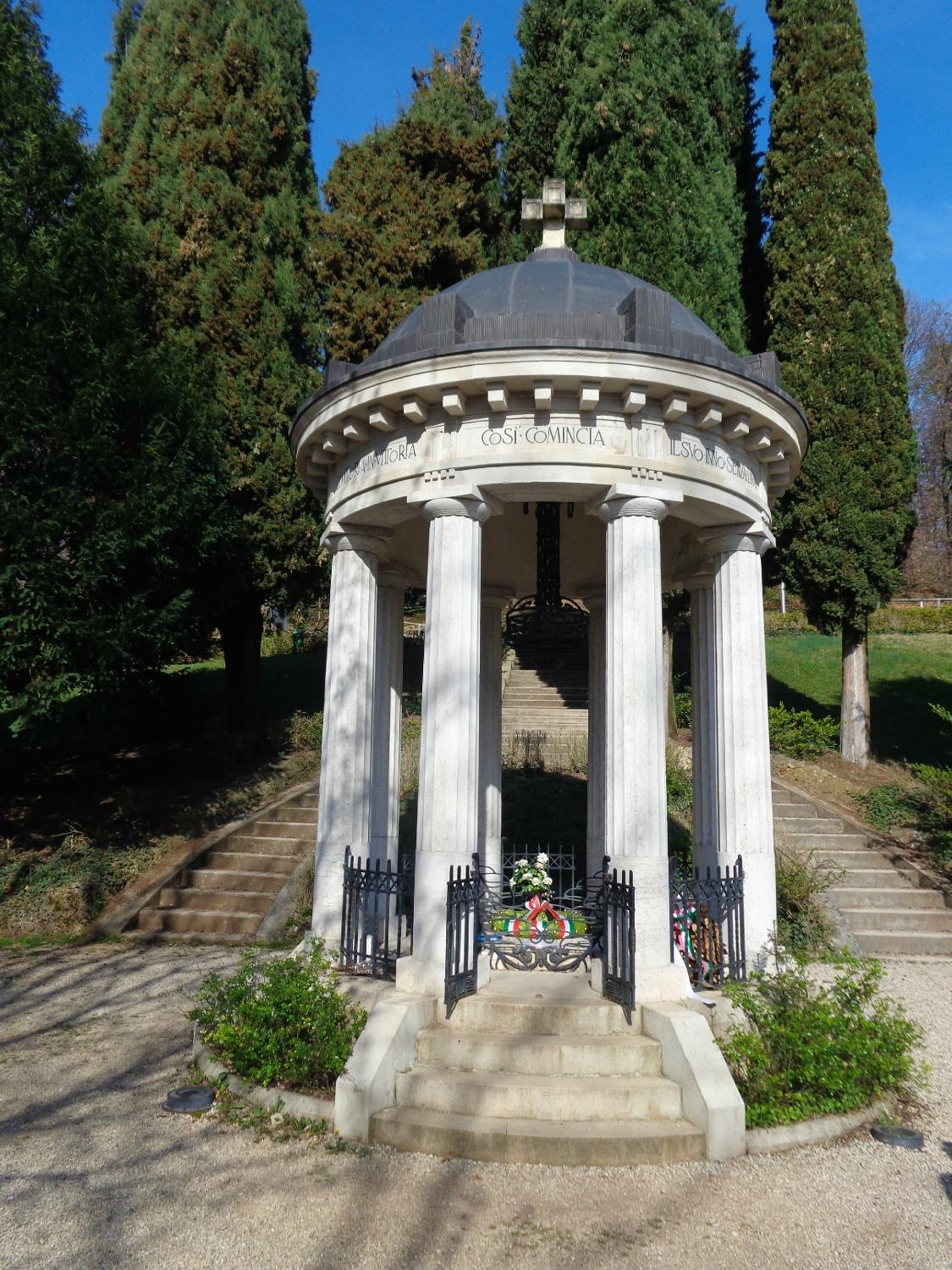 Monumento a Francesco Baracca