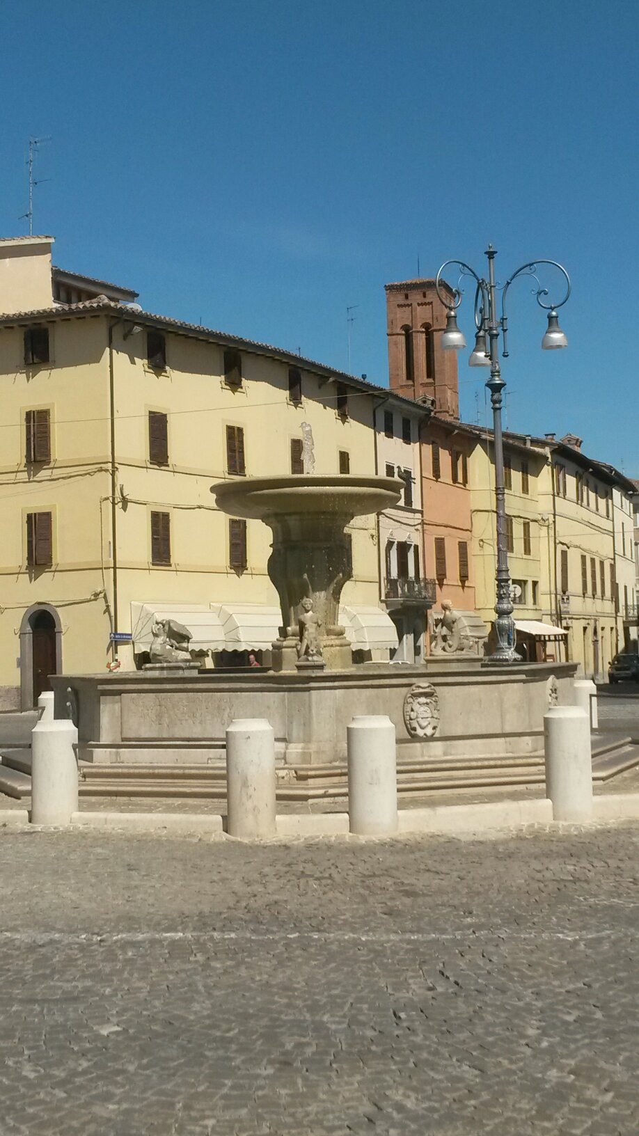 Fontana Monumentale