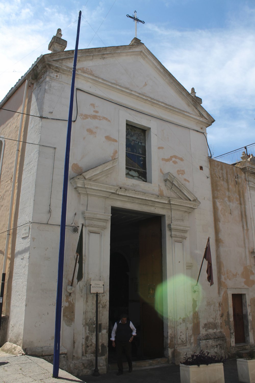 Chiesa Dei Tre Santi O Della Fontana