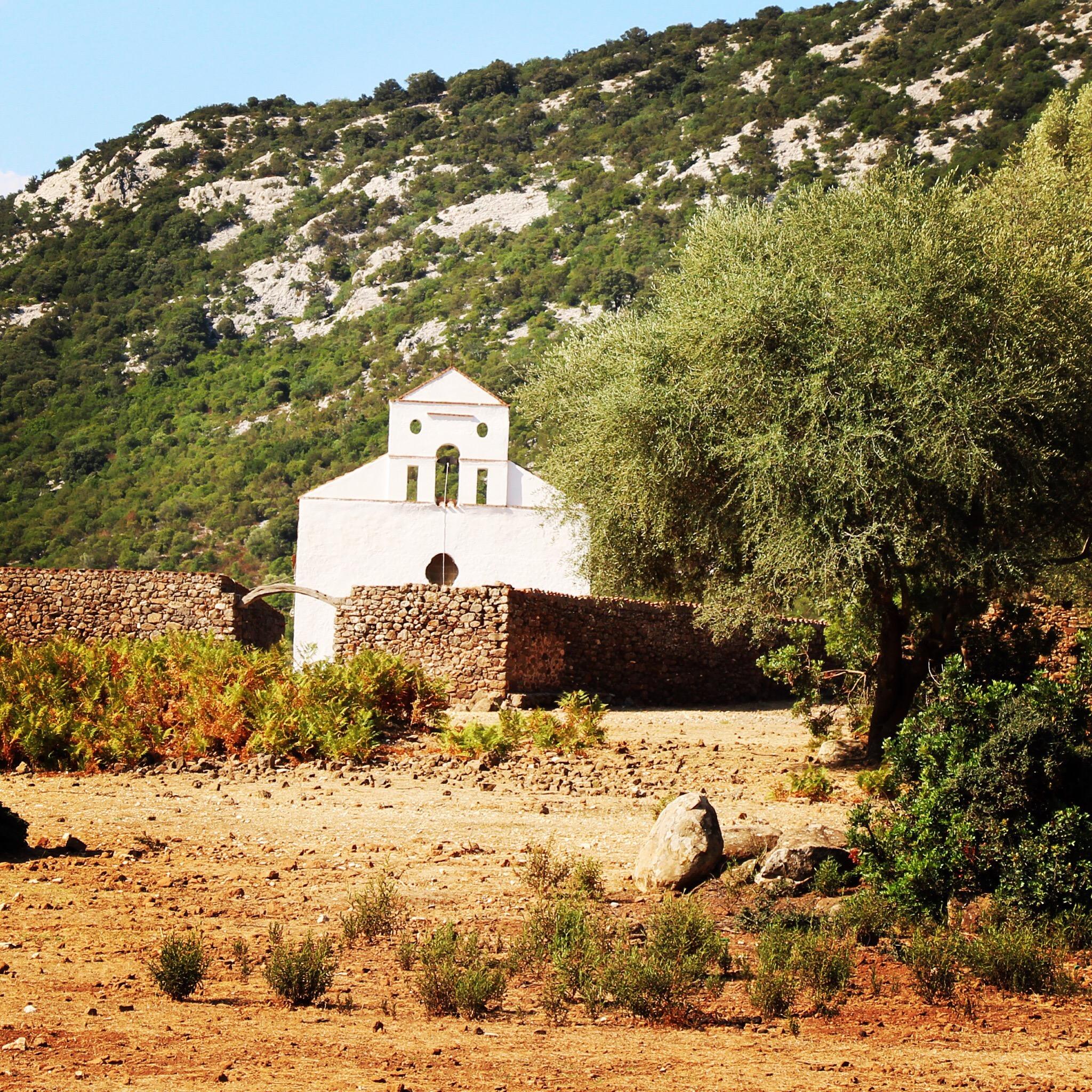 Chiesa di San Pietro al Golgo