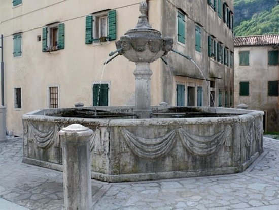 Fontana di Castellavazzo