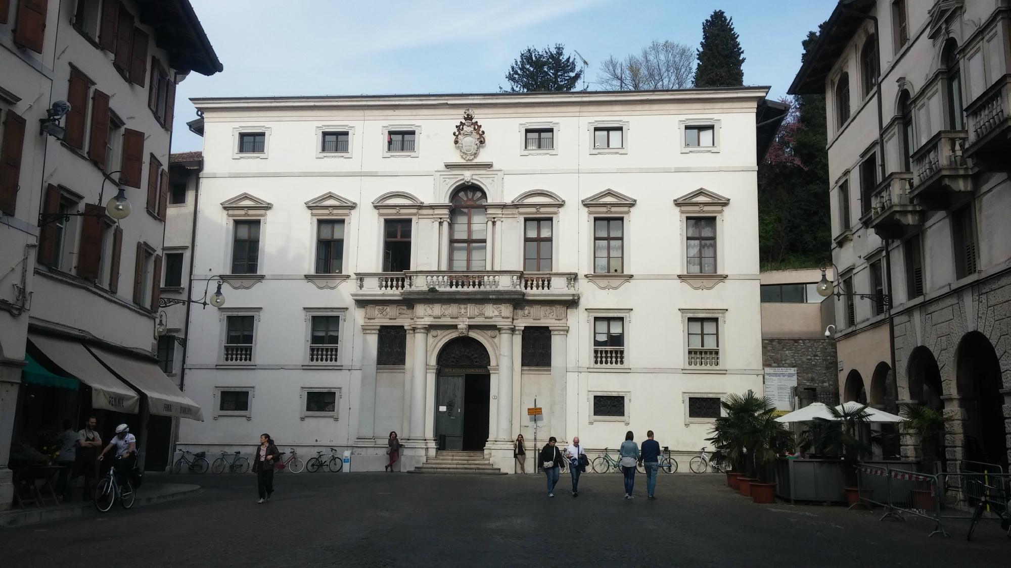 Biblioteca Civica Vincenzo Joppi di Udine